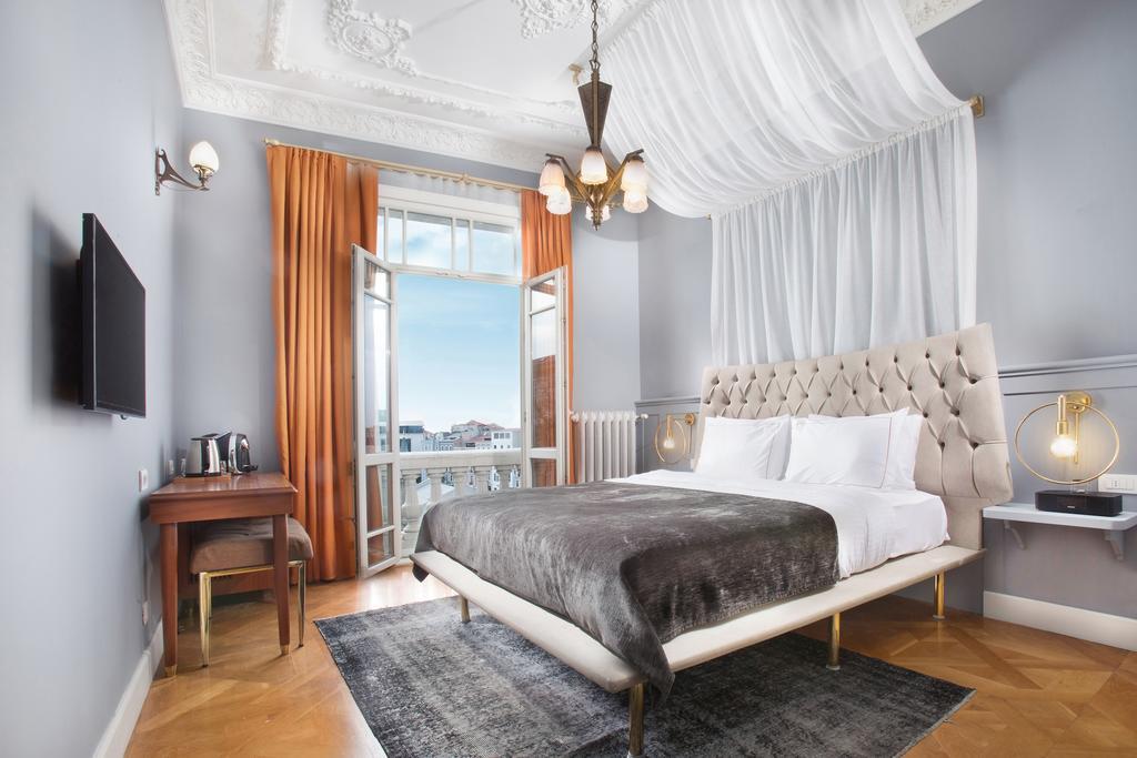Armada Istanbul Pera Hotel ภายนอก รูปภาพ